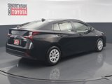 Used 2019 Toyota Prius LE image 4