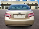 Used 2010 Toyota Camry LE image 4