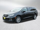 New 2025 Chrysler Pacifica Select image 3