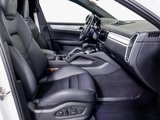 Used 2023 Porsche Cayenne Platinum Edition image 5