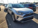 Used 2019 Toyota RAV4 Limited image 2
