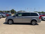 Used 2018 Dodge Grand Caravan SE image 4