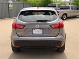 Used 2018 Nissan Rogue Sport S image 3