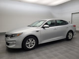 Used 2016 Kia Optima LX w/ LX Convenience Package image 2