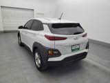 Used 2021 Hyundai Kona SE image 5
