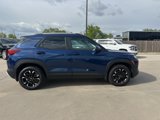 Used 2022 Chevrolet TrailBlazer LT image 2