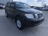 Used 2011 Nissan Pathfinder SV image 4