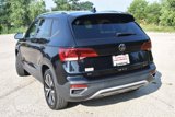 Used 2022 Volkswagen Taos SE image 5