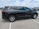 Used 2019 Buick Enclave Essence image 2