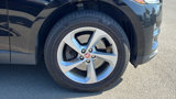 Used 2018 Jaguar F-PACE Premium image 4