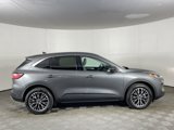 Used 2022 Ford Escape SE w/ Convenience Package image 5