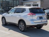 Used 2016 Nissan Rogue SL image 3