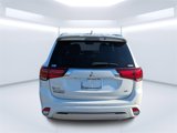 Used 2022 Mitsubishi Outlander 4WD Plug-In Hybrid image 4