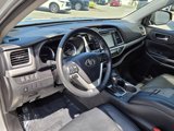 Used 2019 Toyota Highlander XLE image 4