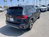 Used 2022 Volkswagen Taos SEL image 3