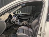 Used 2024 Porsche Macan image 6