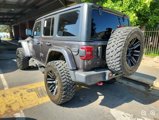Used 2018 Jeep Wrangler Unlimited Rubicon w/ Dual Top Group image 3