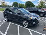Used 2018 Ford Escape SE w/ SE Sync 3 Package image 3