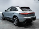 Certified 2024 Porsche Macan image 3