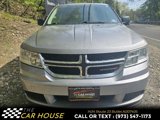Used 2017 Dodge Journey SE w/ Flexible Seating Group image 2