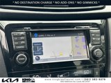 Used 2017 Nissan Rogue SV image 3