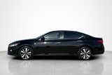 Used 2021 Nissan Altima 2.5 SV image 2