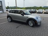 Used 2024 MINI Cooper SE w/ Signature Upholstery Package image 3