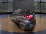 Used 2018 Toyota C-HR XLE image 3