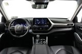 Used 2021 Toyota Highlander XLE image 2