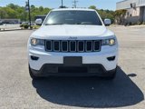 Used 2022 Jeep Grand Cherokee Laredo E image 2
