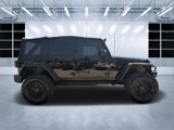Used 2016 Jeep Wrangler Unlimited Sahara image 4