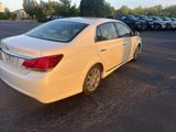Used 2012 Toyota Avalon Limited image 4