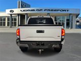 Used 2022 Toyota Tacoma SR image 5