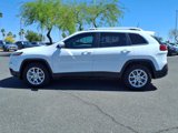 Used 2018 Jeep Cherokee Latitude Plus w/ Trailer Tow Group image 4