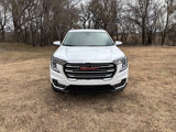 Used 2024 GMC Terrain SLT image 2