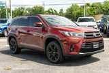 Used 2019 Toyota Highlander SE image 3