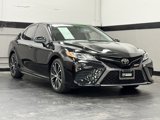 Used 2018 Toyota Camry SE image 2