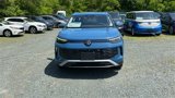 New 2025 Volkswagen Tiguan SE image 2