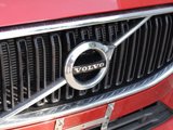 Used 2021 Volvo XC60 T5 Momentum w/ Protection Package Premier image 2