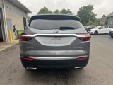 Used 2018 Buick Enclave Essence image 3