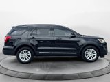 Used 2016 Ford Explorer XLT w/ Equipment Group 202A image 4