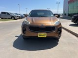 Used 2018 Kia Sportage LX image 2