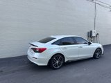 Used 2022 Honda Civic Touring image 3