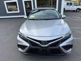 Used 2021 Toyota Camry SE image 2