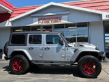 Used 2019 Jeep Wrangler Unlimited Sahara image 2