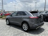 Used 2023 Ford Edge Titanium image 3