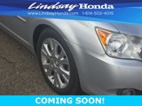 Used 2010 Toyota Avalon XLS image 6