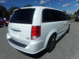 Used 2017 Dodge Grand Caravan SXT image 6