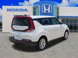 Used 2022 Kia Soul LX w/ Technology Package image 3