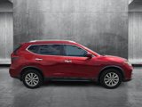 Used 2018 Nissan Rogue SV image 4